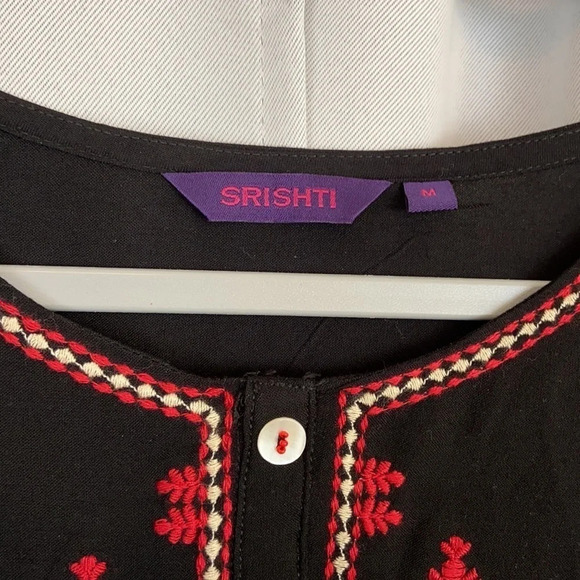 SRISHTI Women’s M Embroidered Quarter Sleeve Tunic Top - Picture 3 of 7